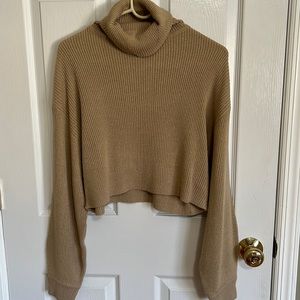 Crop top sweater